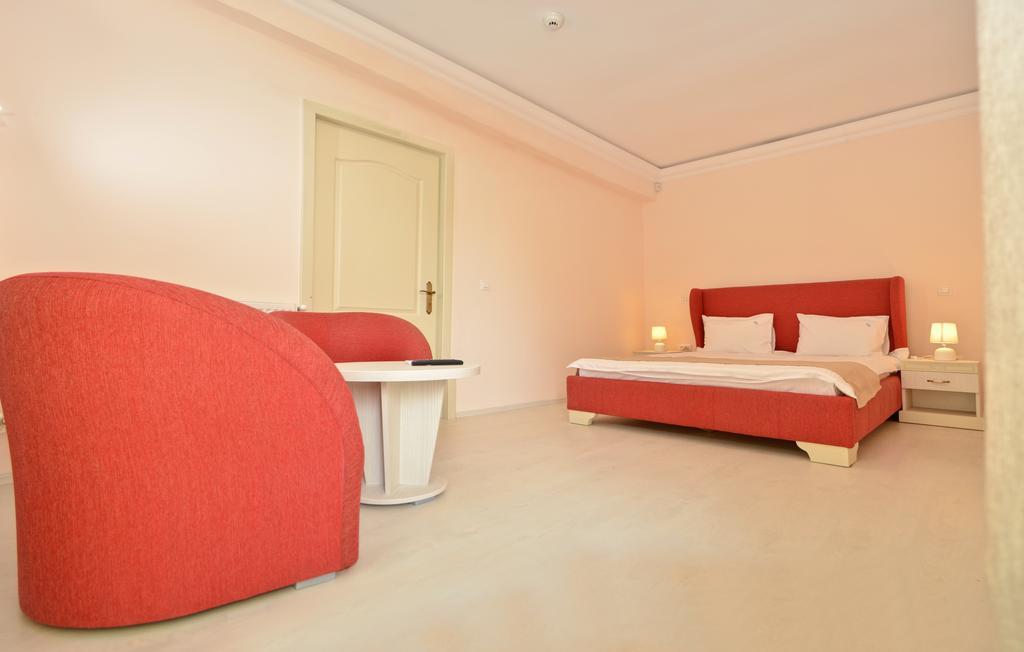 Mykonos Mamaia Boutique Villa Нэводари Экстерьер фото